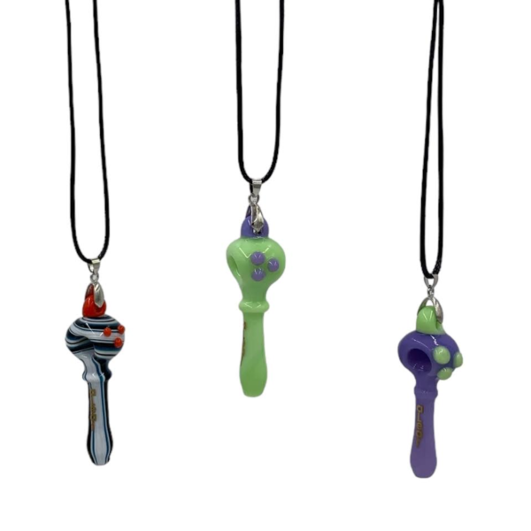 aLeaf® 2.75" Wig Wag Pendant Spoon Pipe